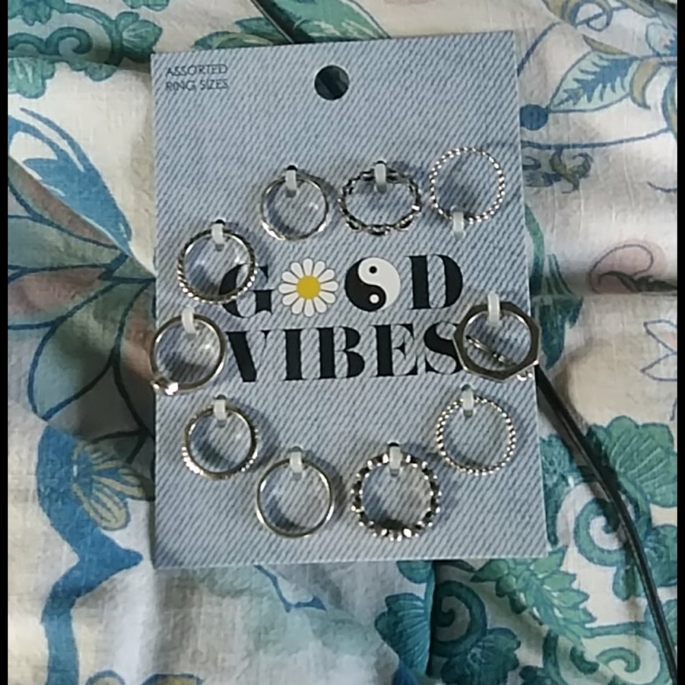 Pack of rings